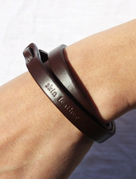skin leather bracelet ; br [ 2color / free size ] 스킨 레더 팔찌